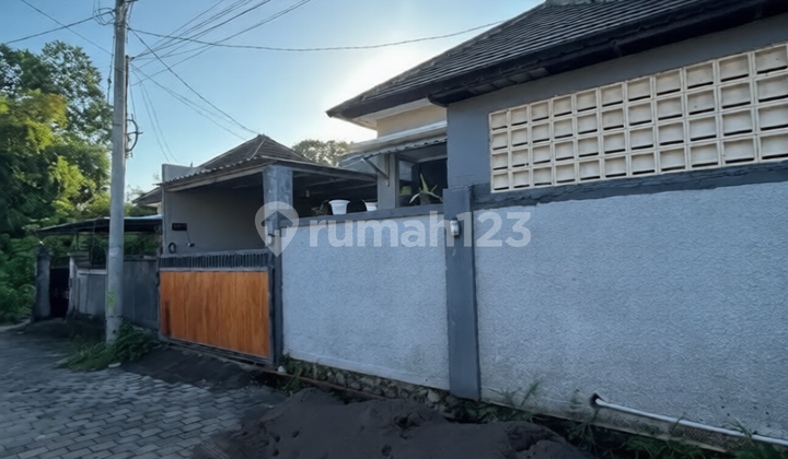 Minimalist House Near Pering Gianyar Beach Minimalist House Near Pering Gianyar Beach