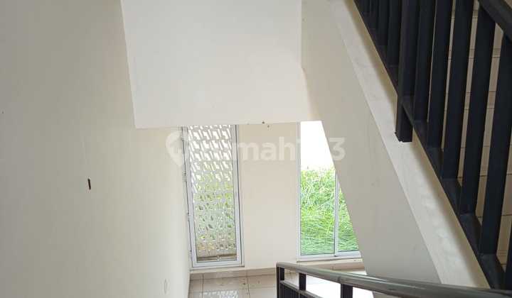 Rumah 2 Lantai Nyaman di Cluster Amanda Summarecon Bandung 1
