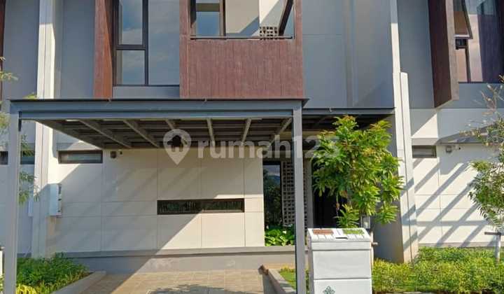 Rumah 2Lt Siap Huni di Cluster Flora Summarecon Bandung