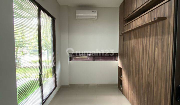 Rumah Mewah Full Furnished Di Flora Freya Summarecon Bandung 2