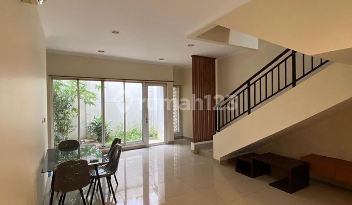 Ready-to-Occupy Furnished House in Amanda Cluster, Summarecon Bandung Ready-to-Occupy Furnished House in Amanda Cluster, Summarecon Bandung