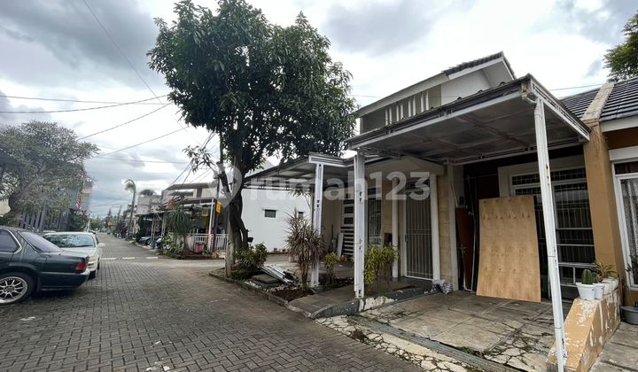 Ready-to-Occupy House in Pinus Regency Garden Villas Cisaranten 1