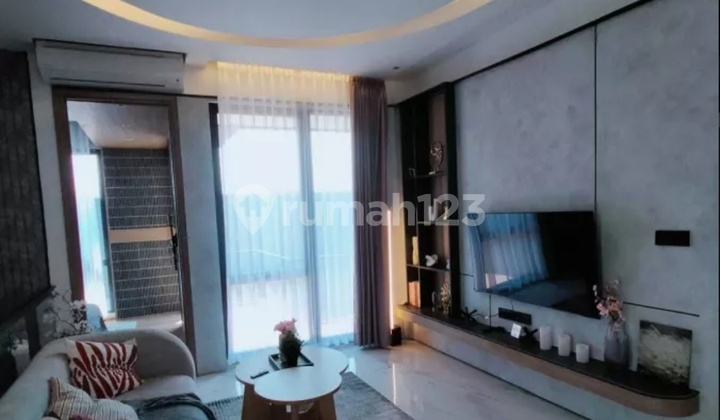 Rumah Mewah Elit Cluster Hillary Summarecon Bandung