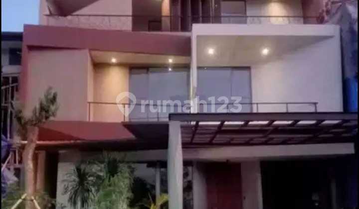 Rumah Mewah 4 Lantai di Xandari Summarecon Bandung 1