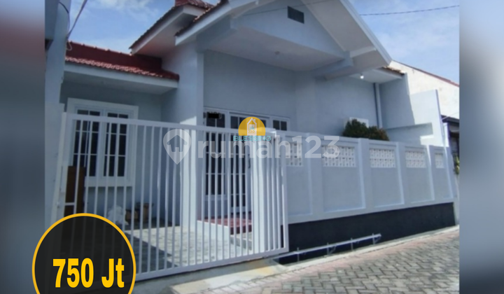New Building House in the City Center Tanah Mas Housing 1