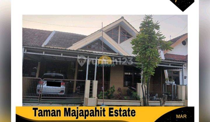 Rumah Jual Cepat Dalam Komplek Perumahan Bebas Banjir 1