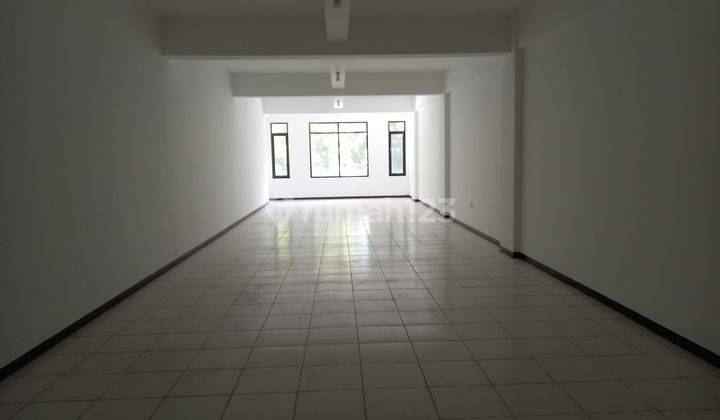 Ruko premium tengah kota strategis 3