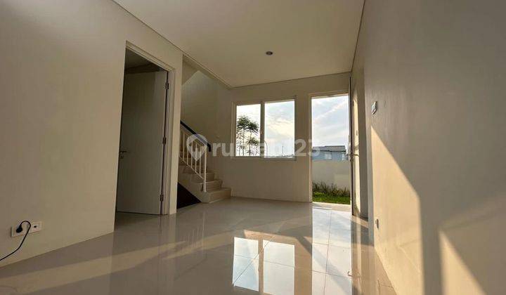 Rumah cantik modern one gate sistem dalam kawasan perumahan 2