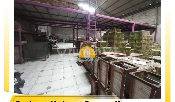 Dijual Gudang Pinggir Jalan Raya Strategis 