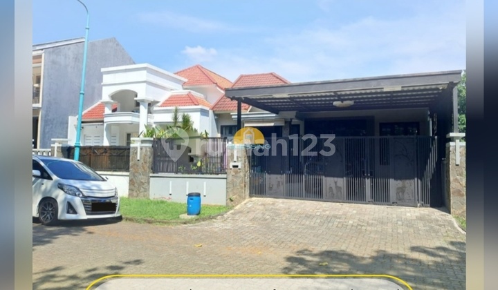 Runah Semi Furnish Graha Padma Bebas Banjir Semarang Barat 1