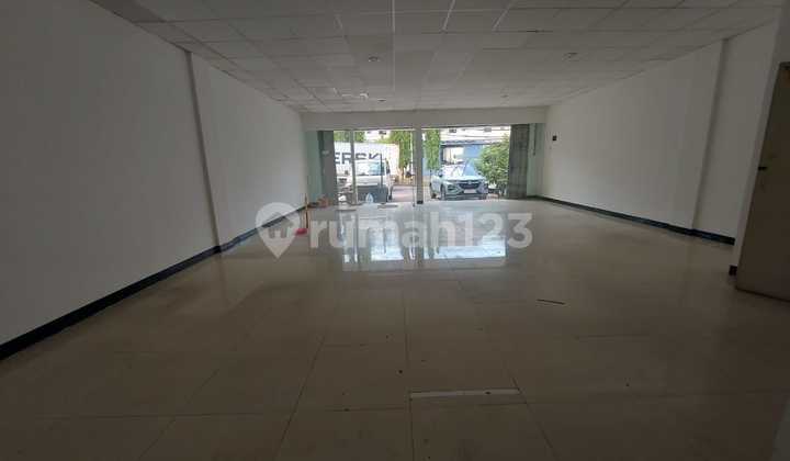 Ready-to-Use Two-Story Shop House in Industrial Area 2