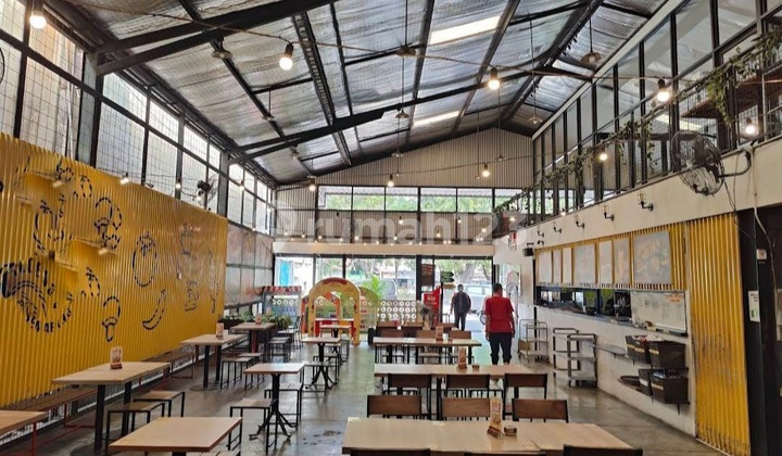 Ruang Usaha Pinggir Jalan Raya Strategis Tengah Kota 2