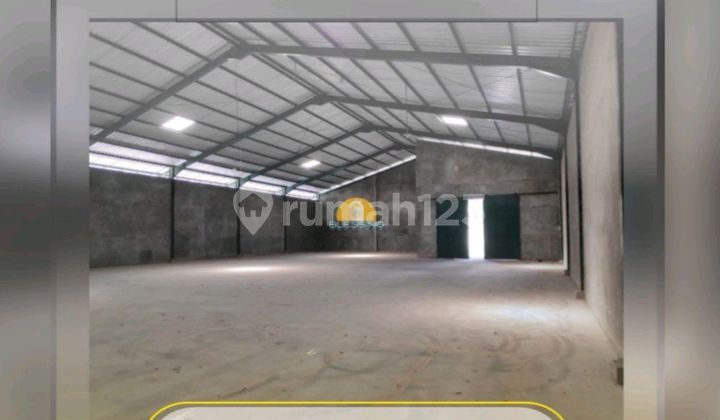 Warehouse by the Side of Pantura Highway, Ngalian Semarang