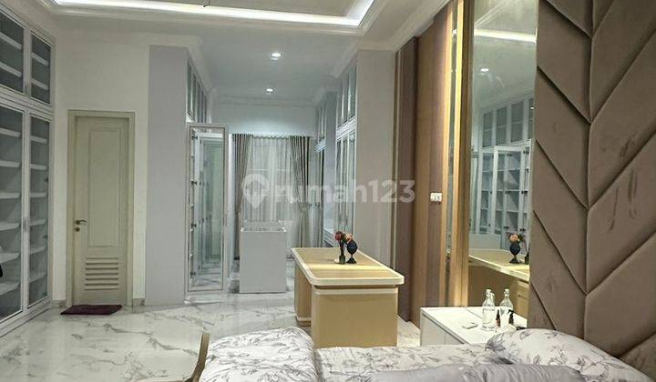 Rumah Bagus Full Furnish Dua Lantai Bukit Semarang Baru 2