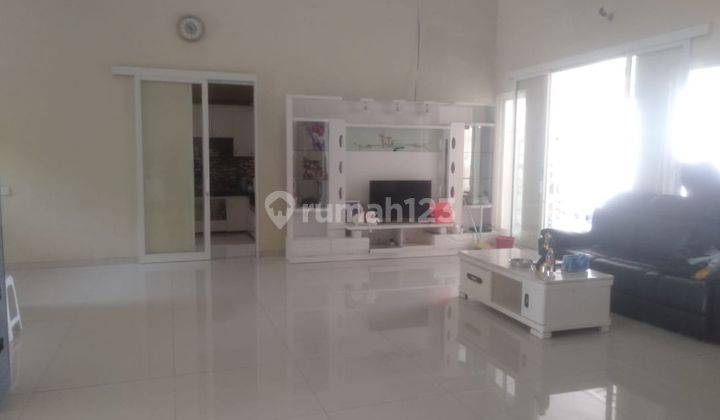 Rumah Semi Furnish Bebas Banjir Perumahan Graha Padma  2