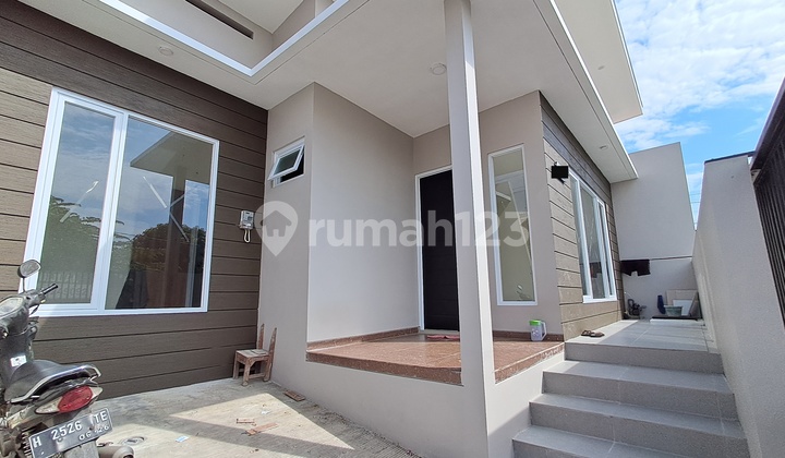Runah Tanah Mas Bangunan Baru Satu Lantai 2