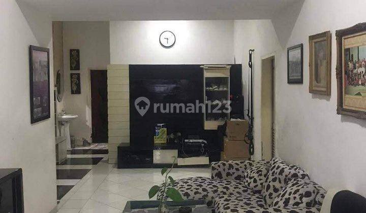 RUMAH 1,5 LANTAI SIAP HUNI KUTISARI SELATAN 2