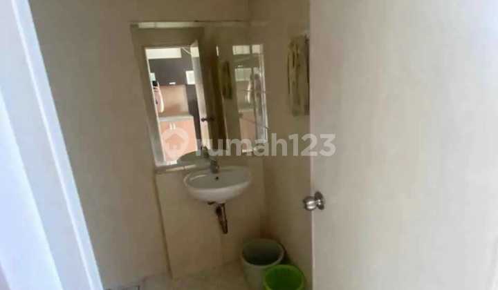 Apartemen Uc Tower Berkeley View Pool 2