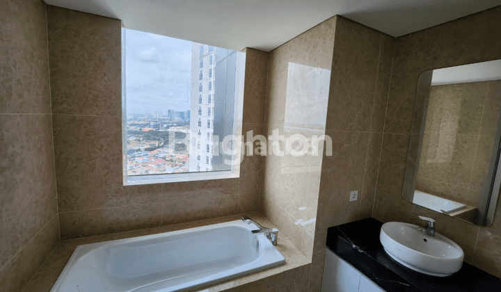 apartemen grand sungkono lagoon dekat mayjen sungkono, dekat uwks, dekat ciputra world 2