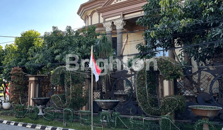 rumah mewah Ketintang permai Dekat kampus unesa, dekat royal plaza 2