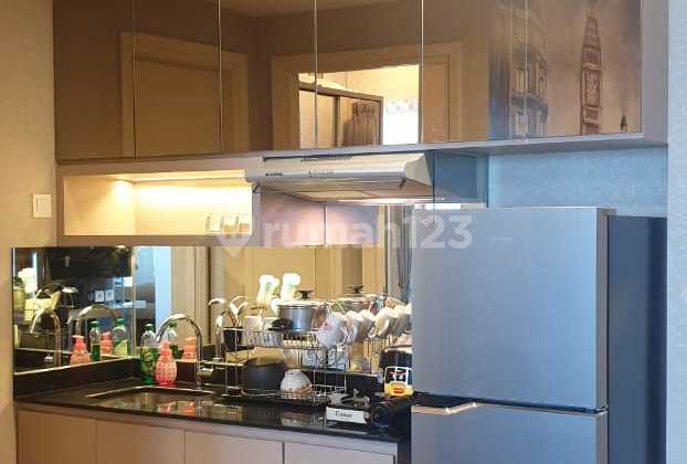 Apartemen Anderson Full Furnish Mewah Connect Pakuwon Mall, View City,Siap Huni, Lantai 18 Favourite 2