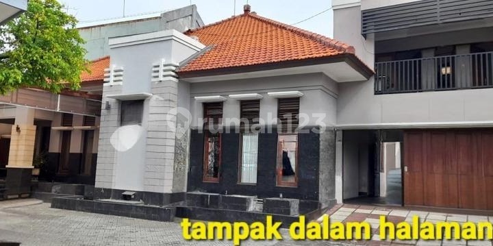 luxury house with pool in north kutisari, near galaxy mall, near panjang jiwo, near tenggilis mejoyo 2