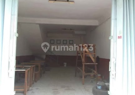 Shop house in Angtropolis, Margomulyo main road near Margomulyo toll access, close to Tandes, near port access. 2