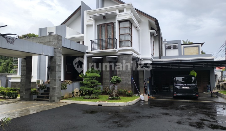 Dijual Rumah Luxury & Homy di Bintaro Sek.2, Kel. Rengas