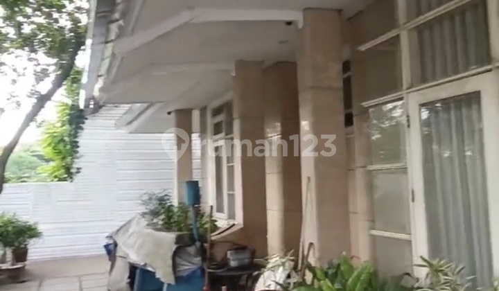 House on Kartika Utama Street, Pondok Indah, South Jakarta. Nice House with SHM.