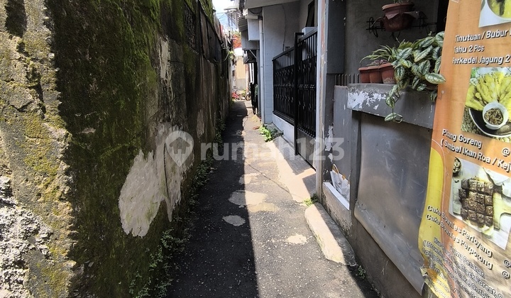 Dijual Kost untuk Karyawan di Jl. Petogogan, Jak-Sel 2