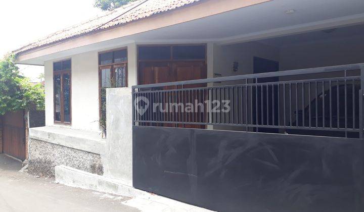 Dijual Rumah 2 Lantai di Kramat Jati, Jakarta Timur 1