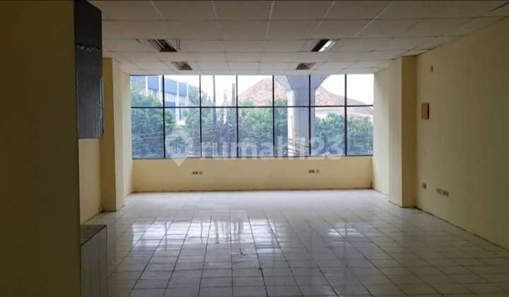 Dijual Ruko di Jl Wolter Monginsidi, Jakarta Selatan Dijual Ruko di Jl Wolter Monginsidi, Jakarta Selatan