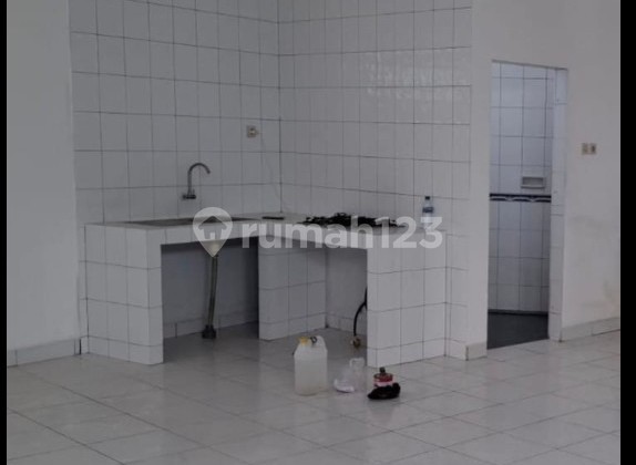 Strategic Commercial Building in Grogol Area, West Jakarta 2