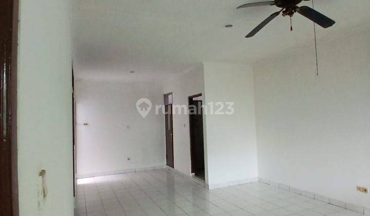 Disewakan Rumah 2 Lantai di Bcs, Kelapa Gading 1