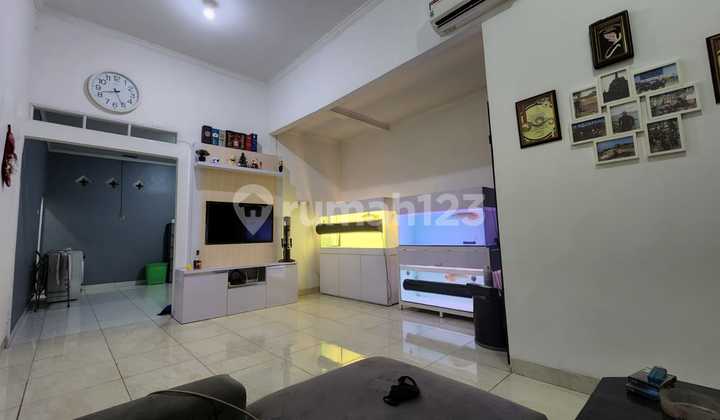 Dijual Rumah Renovasi Siap Huni di Green Garden Karawang – 2KT, Free Kitchen Set!