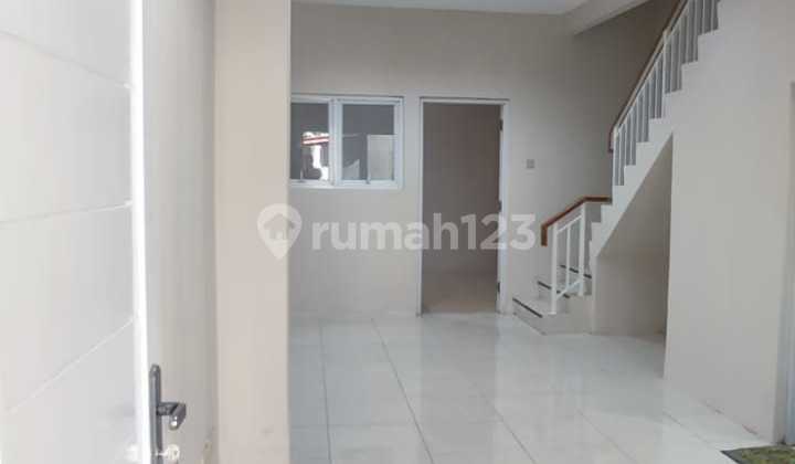 For Sale: Cozy Move-In Ready House in Gading Griya, Sukapura, North Jakarta 2
