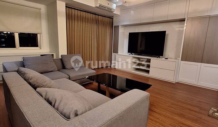 High Floor Waterplace Apartment Super Beautiful Triple View City Pakuwon Indah and Swimming Pool Near Pakuwon Mall Surabaya High Floor Waterplace Apartment Super Beautiful Triple View City Pakuwon Indah and Swimming Pool Near Pakuwon Mall Surabaya