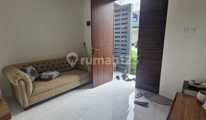 Jual Rumah Furnished Bagus Banyumanik Semarang 2