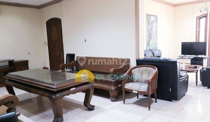 Rumah Furnished 2 Lantai Bagus Di Bsb 2