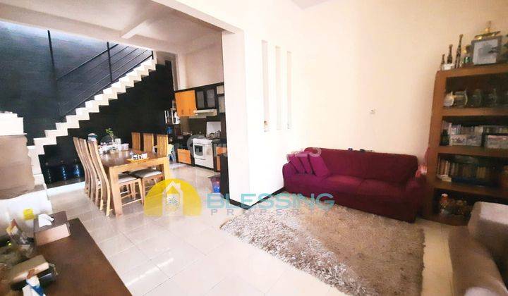 Rumah 2 Lantai Furnished Bagus Di Tembalang 2