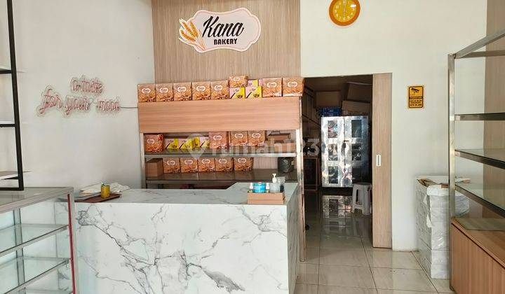 Ruko daerah strategis di pucang gading 2