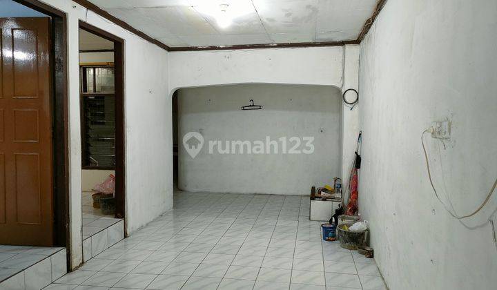 Rumah 1 1/2 Lantai di di Perumahan Semarang Indah  2
