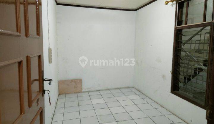 Rumah 1 1/2 Lantai di di Perumahan Semarang Indah  3