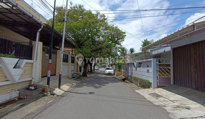 Rumah bagus furnished di daerah semarang timur  13