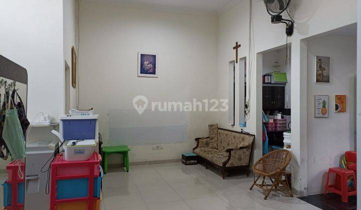 Rumah bagus di daerah asri di semarang barat  2