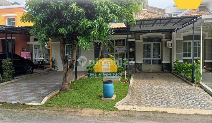 Rumah 2 lantai bagus di daerah nyaman dan asri di Perumahan Graha Padma Cluster Taman Adenia  1