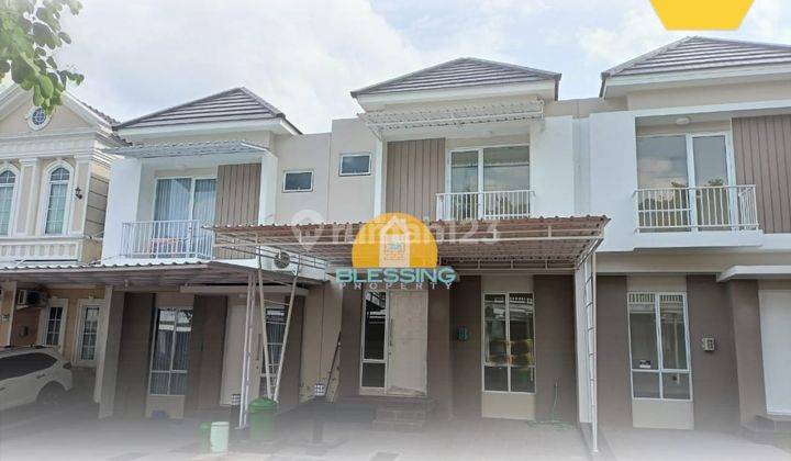 Rumah 2 lantai bagus di daerah dataran tinggi kota semarang  1