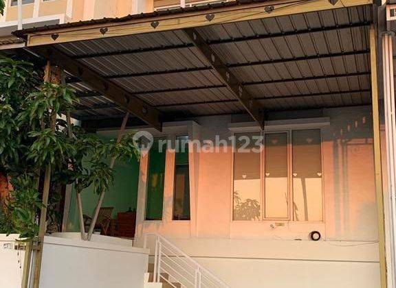 Rumah Furnished Bagus di Perumahan Bukit Wahid 1