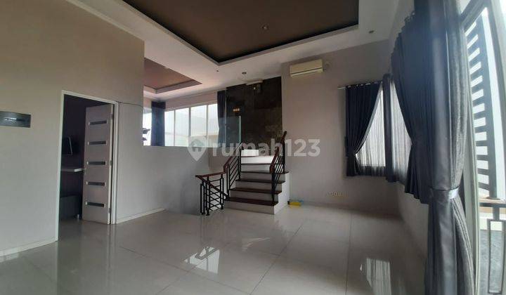 Rumah 2.5 Lantai Furnished Bagus di Perumahan BSB Cluster Graha Taman Pelangi 2