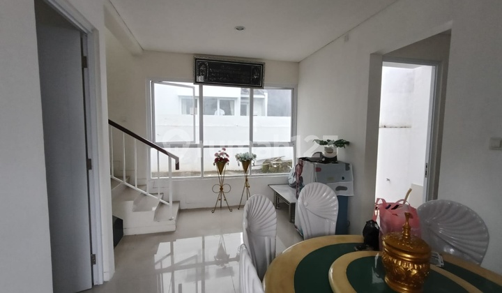 Disewakan Rumah Semi Furnished Bagus Di Bsb  2